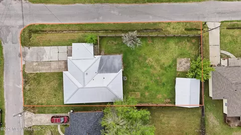 View/Area - 402 Eighth St, Long Beach, MS 39560 photo 2 of 8