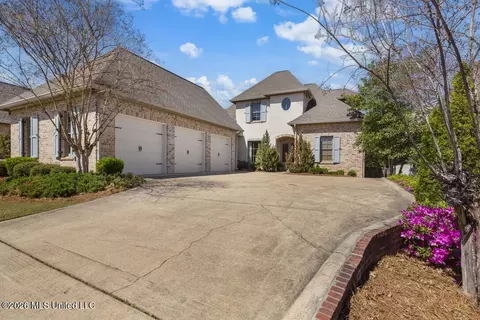 Exterior - 112 Bristol Ln, Madison, MS 39110 photo 6 of 6