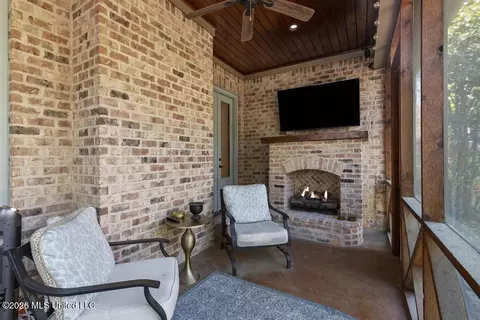 Exterior - 112 Bristol Ln, Madison, MS 39110 photo 3 of 6
