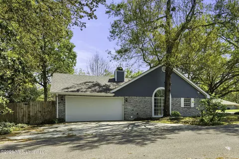 89338 Diamondhead Dr, Diamondhead, MS 39525 photo 4