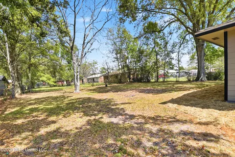 Exterior - 5131 Jefferson Ave, Moss Point, MS 39563 photo 2 of 2