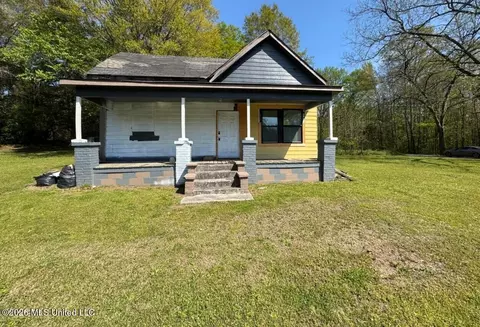 1904 10th Ave, Meridian, MS 39301