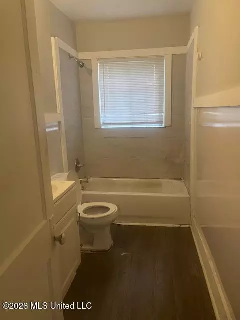 Bath - 3704 Hines Ave, Jackson, MS 39212 photo 1 of 1