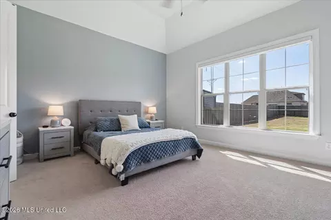 Bedroom - 2955 Layton Dr, Nesbit, MS 38651 photo 2 of 5