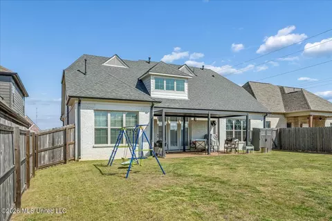 Exterior - 2955 Layton Dr, Nesbit, MS 38651 photo 5 of 7