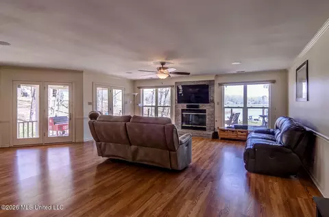 Other - 2160 Taryn Ln, Nesbit, MS 38651 photo 2 of 19