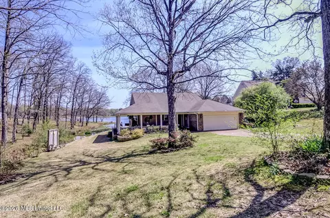 Exterior - 2160 Taryn Ln, Nesbit, MS 38651 photo 2 of 10