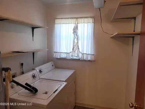 Other - 1360 Brinkley Dr, Jackson, MS 39213 photo 4 of 5