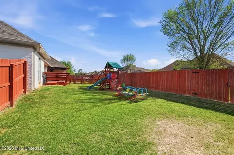 Exterior - 243 Tucker Dr, Brandon, MS 39042 photo 10 of 11