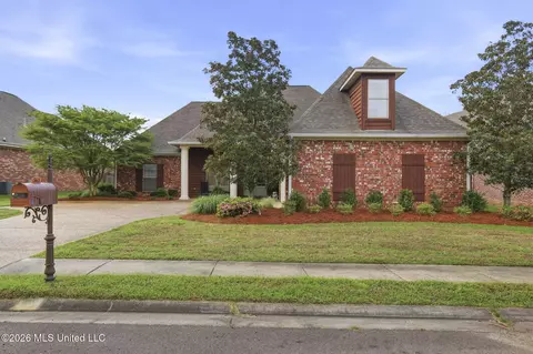 Exterior - 563 Eastside Cv, Brandon, MS 39047 photo 3 of 17