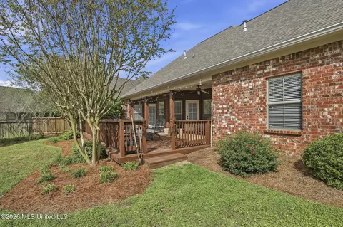 Exterior - 563 Eastside Cv, Brandon, MS 39047 photo 12 of 17