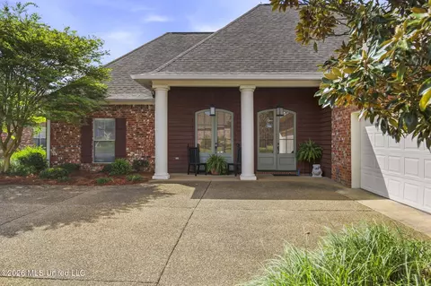 Exterior - 563 Eastside Cv, Brandon, MS 39047 photo 4 of 17