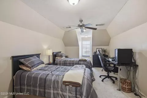 Bedroom - 563 Eastside Cv, Brandon, MS 39047 photo 9 of 9
