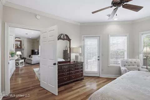 Bedroom - 563 Eastside Cv, Brandon, MS 39047 photo 2 of 9