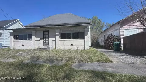 809 Church Ave, Meridian, MS 39301