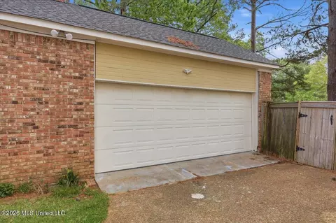 Other - 215 Comstock Ln, Madison, MS 39110 photo 8 of 8