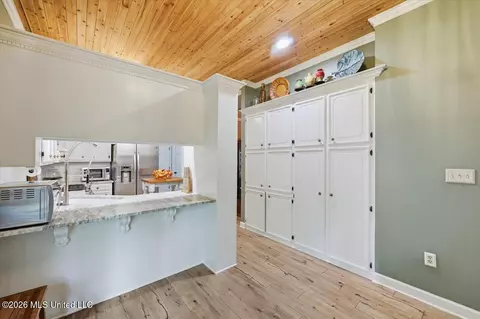 Other - 215 Comstock Ln, Madison, MS 39110 photo 1 of 8