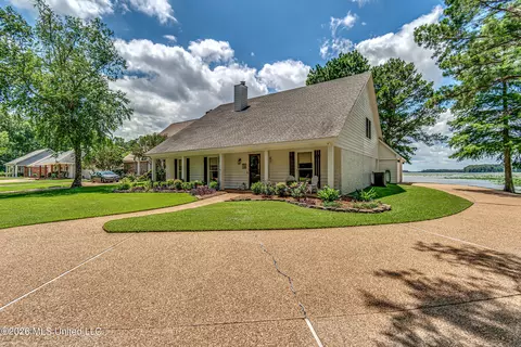 Other - 12 Eagles Pt, Brandon, MS 39047 photo 1 of 12