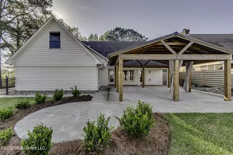 Exterior - 12 Eagles Pt, Brandon, MS 39047 photo 7 of 13