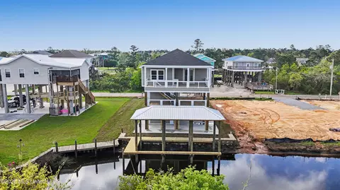 4023 Honshu St, Bay Saint Louis, MS 39520