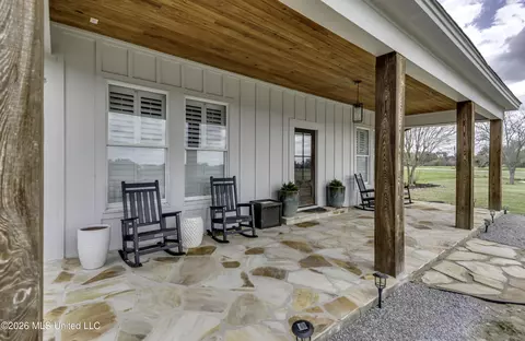 340 Black Jack Rd, Vaughan, MS 39179