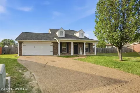104 Oak Grove Ct, Pearl, MS 39208