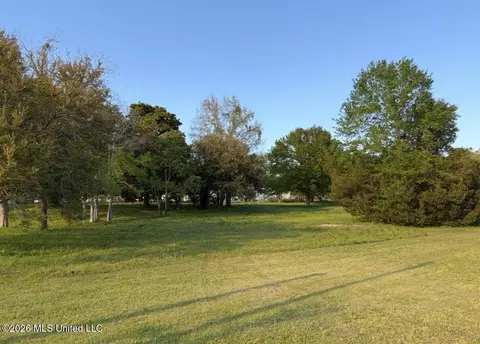 366 Main St, Biloxi, MS 39530