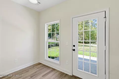 Other - 407 E Hillsdale Dr, Jackson, MS 39209 photo 4 of 8