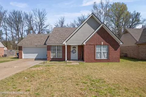7584 Woodshire Dr, Horn Lake, MS 38637