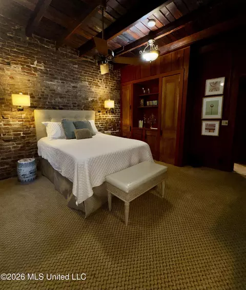 Bedroom - 303 N Commerce St, Natchez, MS 39120 photo 2 of 4