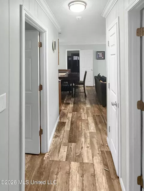 Entry Way - 205 Summers St, Walnut Grove, MS 39189 photo 1 of 1