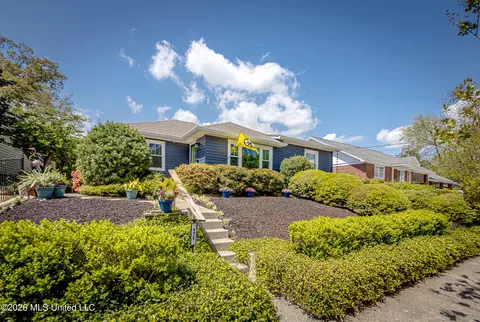 171 Miramar Ave, Biloxi, MS 39530
