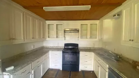 Other - 102 Channel Ln, Madison, MS 39110 photo 3 of 11