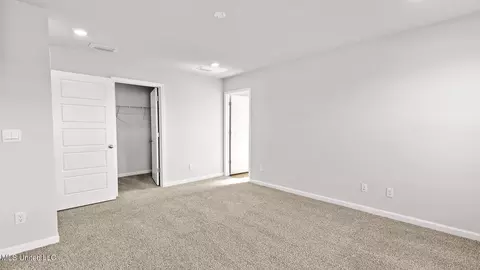 Bedroom - 9380 Reserve Blvd, Biloxi, MS 39532 photo 2 of 6