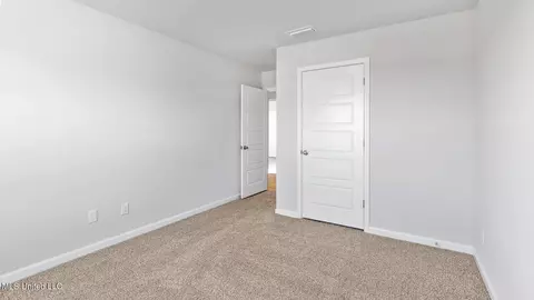 Bedroom - 9380 Reserve Blvd, Biloxi, MS 39532 photo 3 of 6