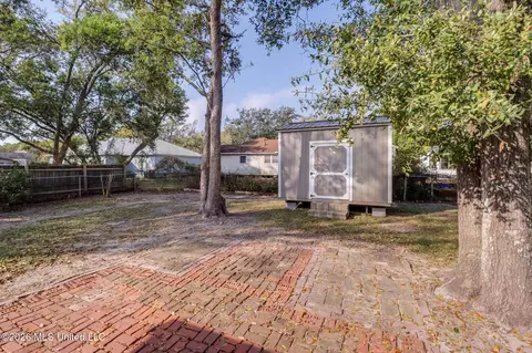 Exterior - 102 S Wright Ave, Long Beach, MS 39560 photo 1 of 4