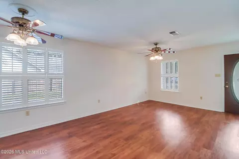 Living - 102 S Wright Ave, Long Beach, MS 39560 photo 4 of 5