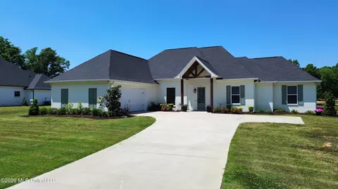 178 Harrell Rd, Pelahatchie, MS 39145