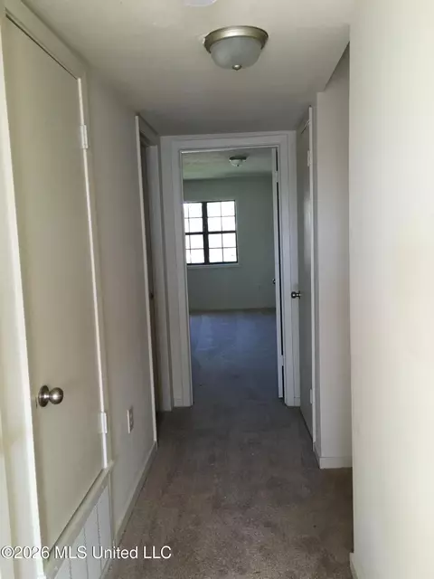 Entry Way - 1050 Monroe St #ABCD, Jackson, MS 39202 photo 1 of 1