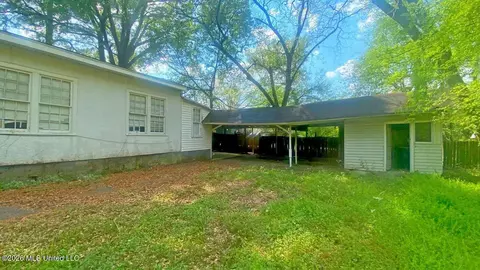 Exterior - 217 E Center St, Canton, MS 39046 photo 1 of 2
