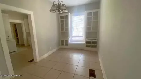 Entry Way - 217 E Center St, Canton, MS 39046 photo 1 of 2