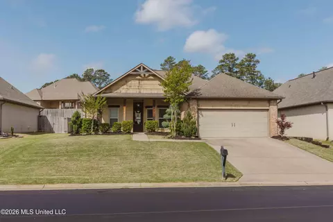 880 Willow Grande Cir, Brandon, MS 39047