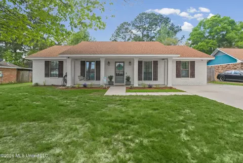 12317 Charwood Ave, Gulfport, MS 39503