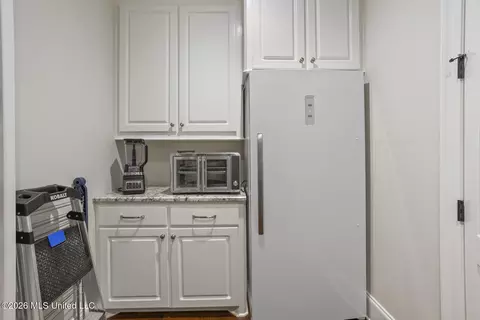 Other - 711 S Chickasaw Dr, Flowood, MS 39232 photo 6 of 10
