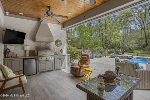 Other - 711 S Chickasaw Dr, Flowood, MS 39232 photo 7 of 10