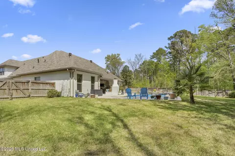 Exterior - 711 S Chickasaw Dr, Flowood, MS 39232 photo 14 of 15