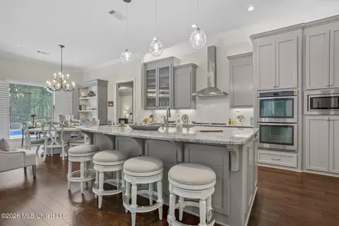 Kitchen - 711 S Chickasaw Dr, Flowood, MS 39232 photo 2 of 7