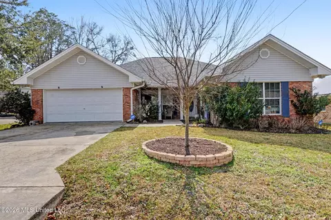 8948 Anahola Pl, Diamondhead, MS 39525
