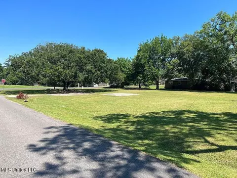 4375 Courthouse Rd, Gulfport, MS 39507