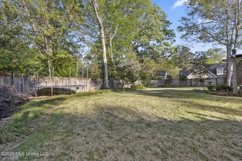 Exterior - 5111 Canton Heights Dr, Jackson, MS 39211 photo 17 of 21